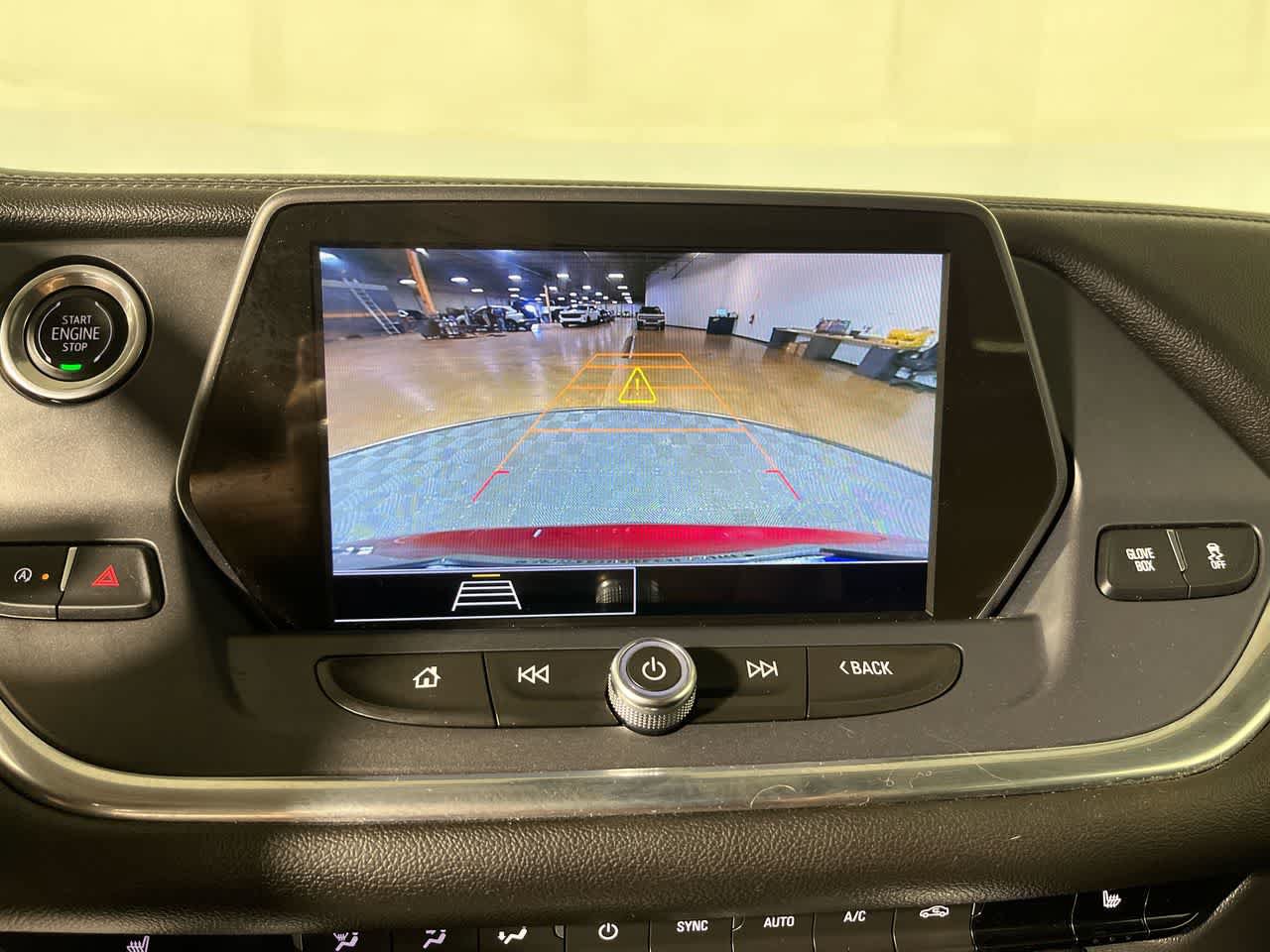 Used 2021 Chevrolet Blazer LT FWD image 19