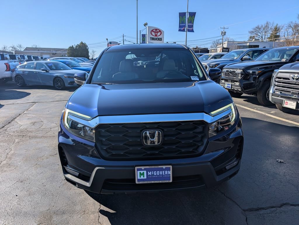 Used 2024 Honda Passport EX-L image 12