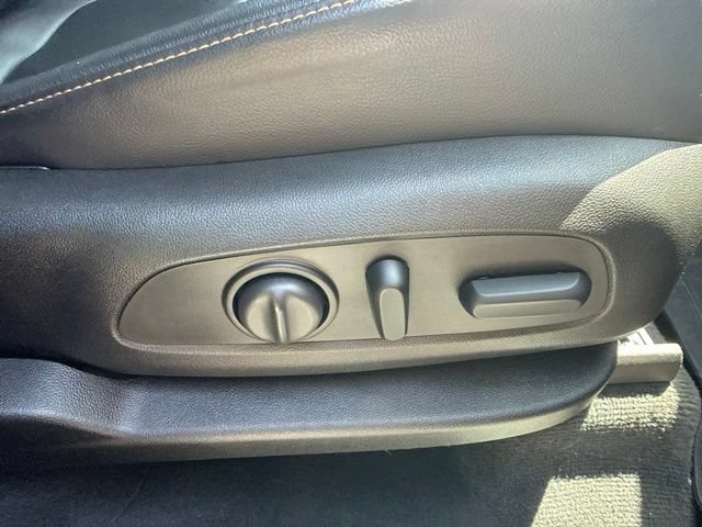Used 2021 Chevrolet Traverse RS FWD image 33