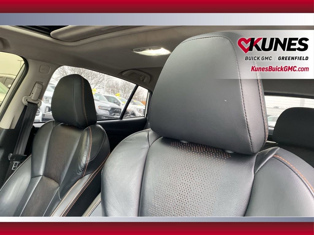 Used 2022 Subaru Crosstrek 2.5i Limited w/ Moonroof Package 2 image 18