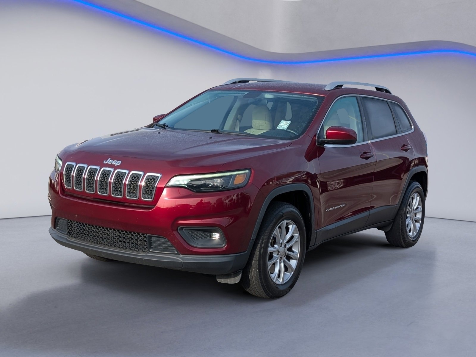 Certified 2019 Jeep Cherokee Latitude w/ Cold Weather Group image 5