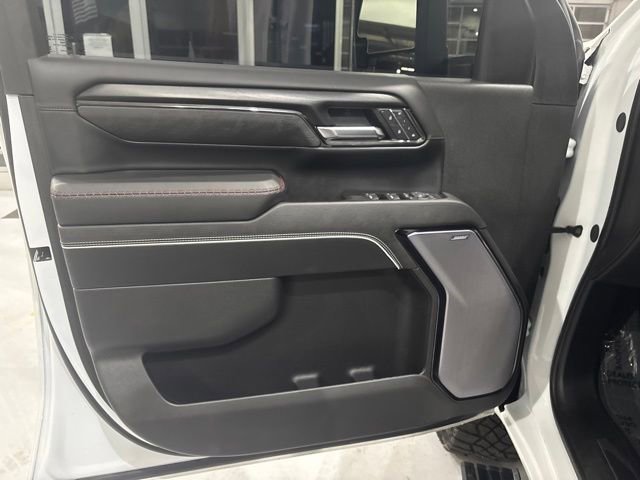 Used 2025 GMC Sierra 2500 AT4X w/ AT4X AEV Edition AWD/4WD image 15