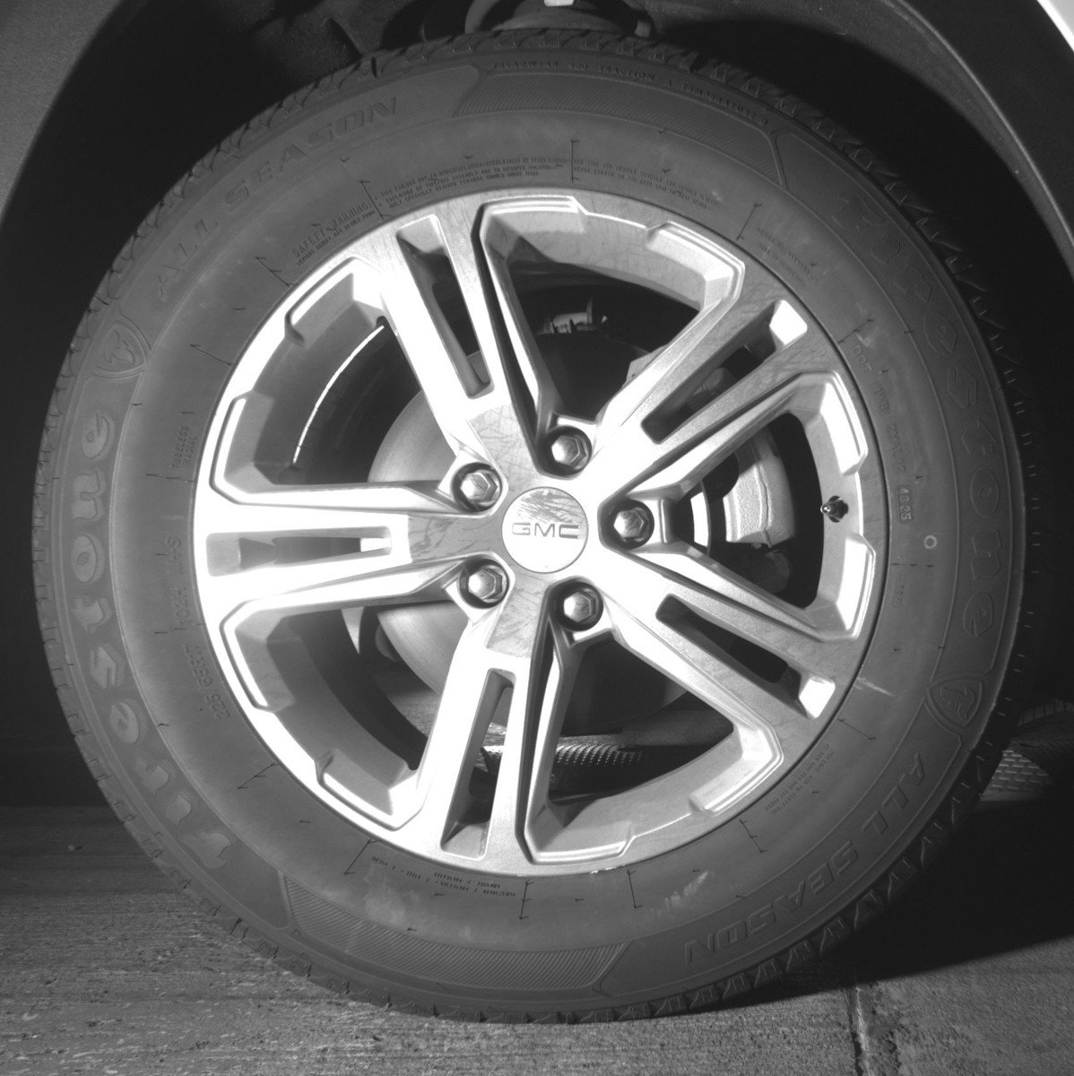 Used 2024 GMC Terrain SLE image 13