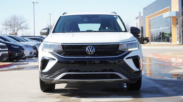 Used 2024 Volkswagen Taos S image 2