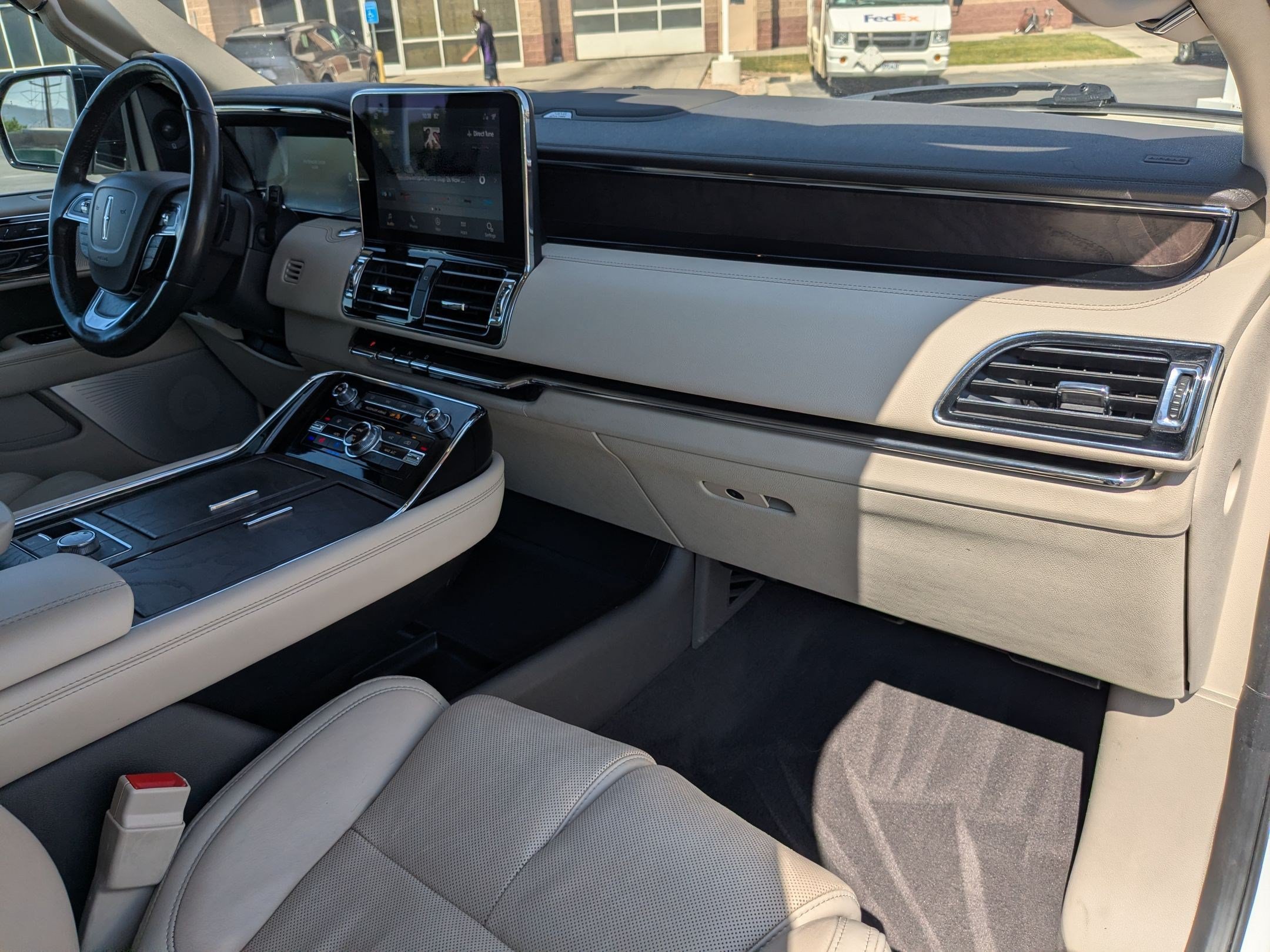 Used 2020 Lincoln Navigator Reserve w/ Luxury Package AWD/4WD image 31