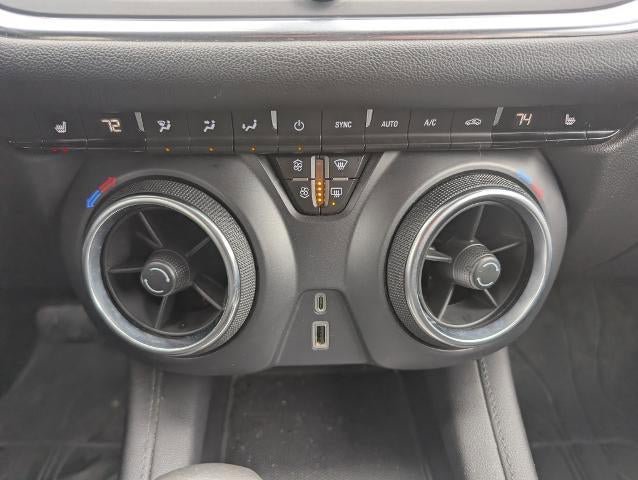 Used 2021 Chevrolet Blazer LT AWD/4WD image 14