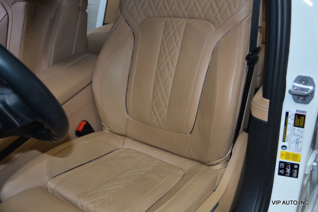 Used 2017 BMW 750i xDrive AWD/4WD image 19