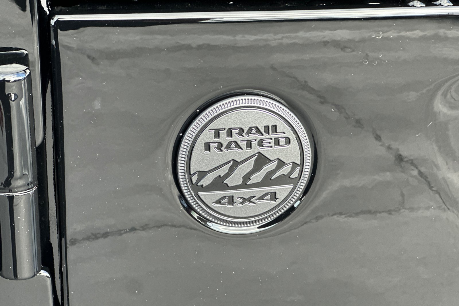 New 2026 Jeep Gladiator Sport AWD/4WD image 25