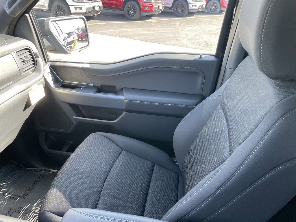 New 2025 Ford F150 XLT w/ Equipment Group 302A MID image 22