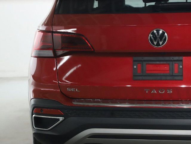 Used 2023 Volkswagen Taos SEL AWD/4WD image 45