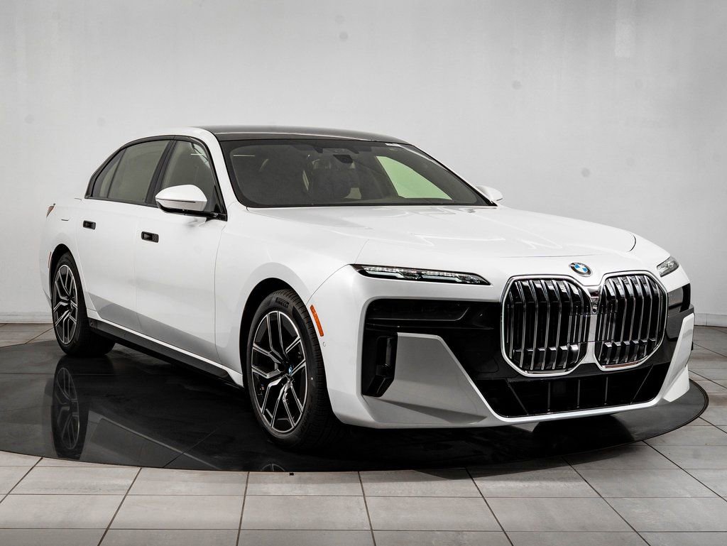 New 2026 BMW 740i xDrive w/ Executive Package image 5