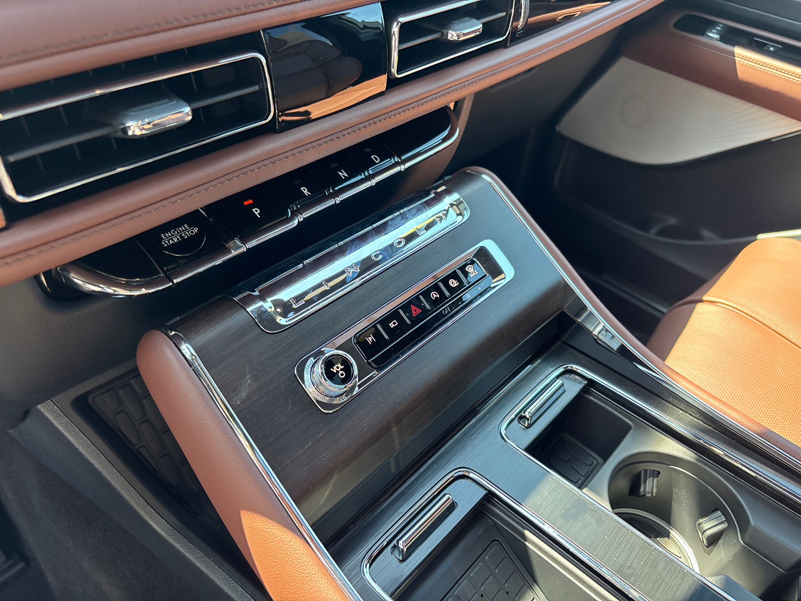 New 2026 Lincoln Aviator Reserve AWD/4WD image 22