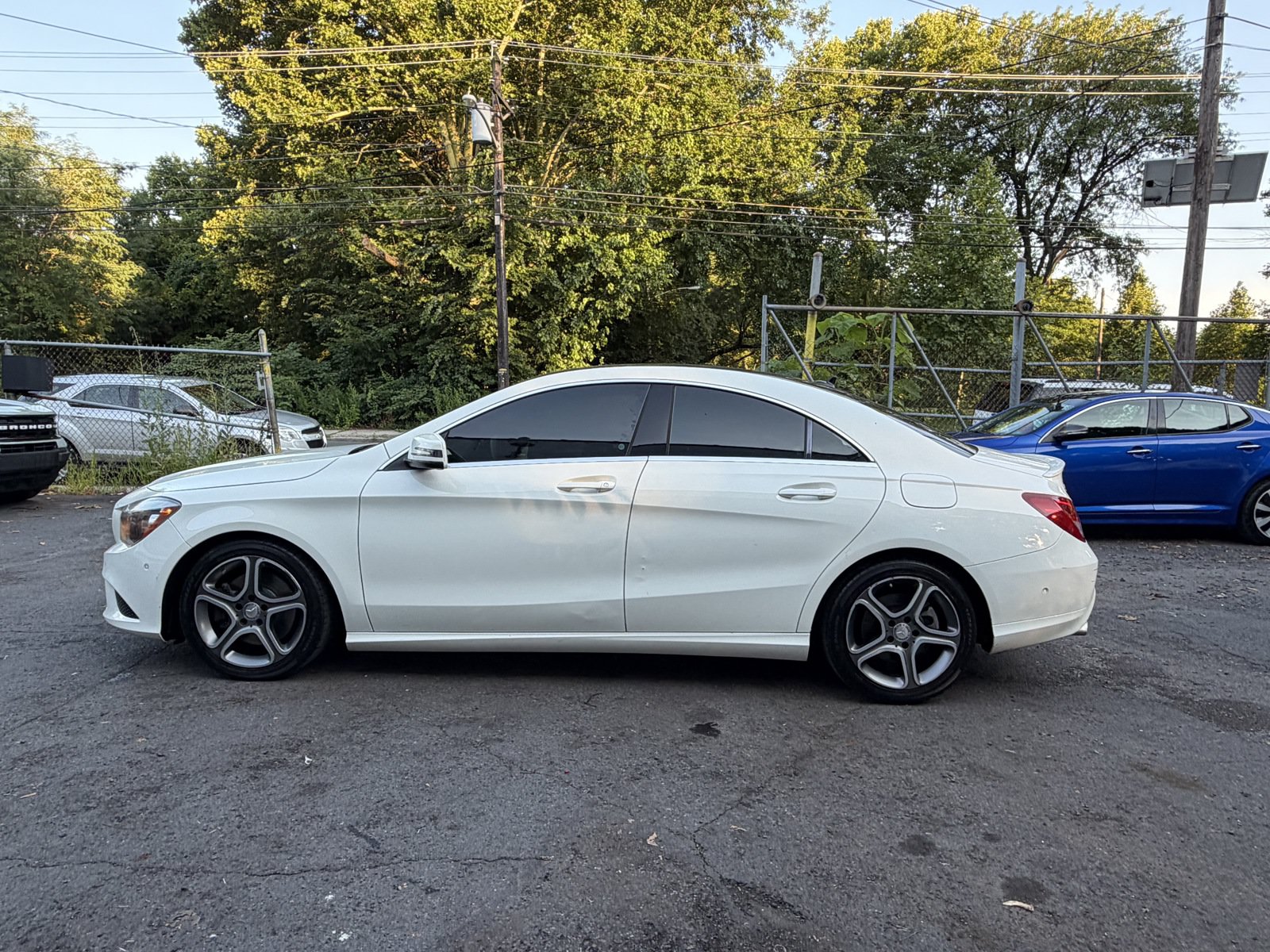 Used 2014 Mercedes-Benz CLA 250 image 7
