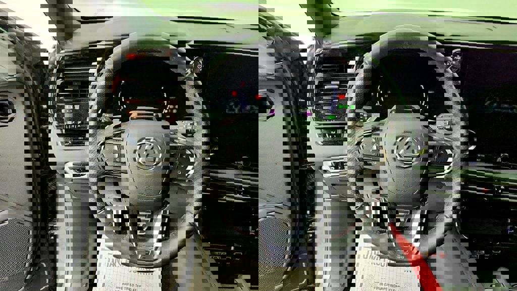 Used 2024 Lexus RX 500h F Sport w/ Convenience Package AWD/4WD image 13