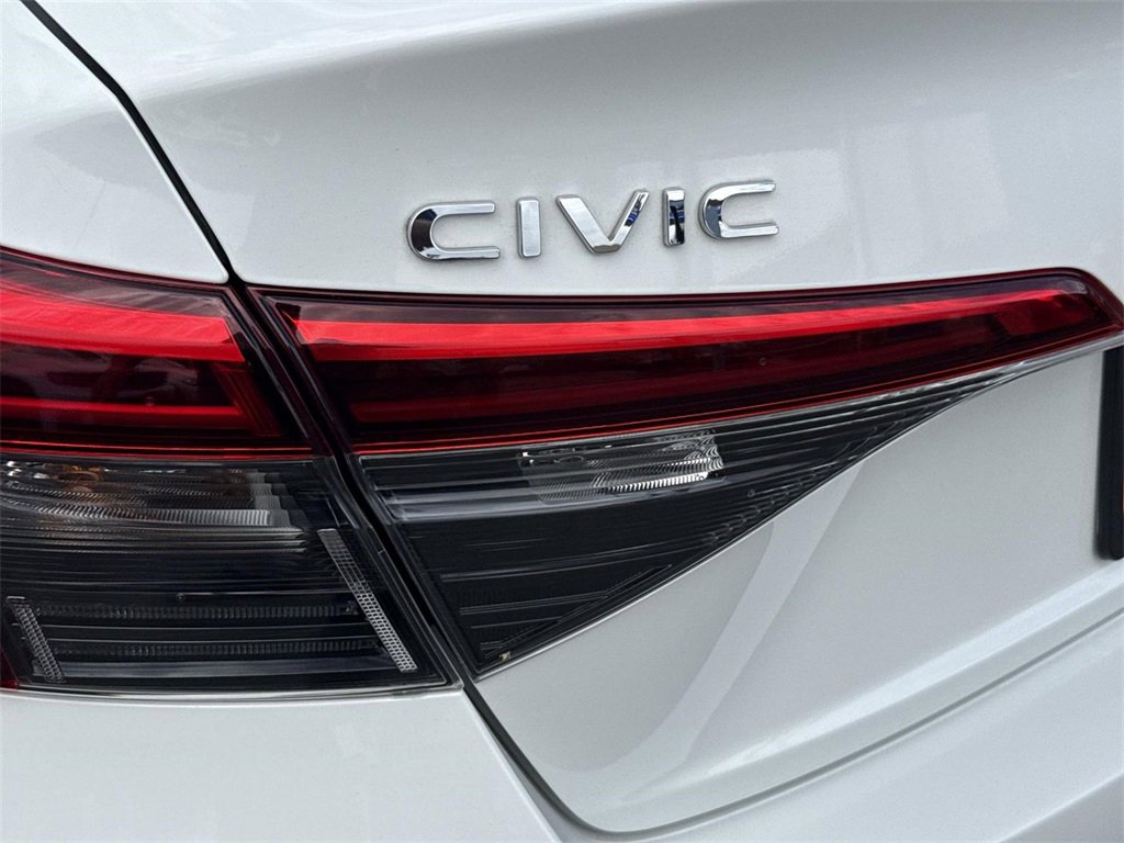 Used 2023 Honda Civic EX image 29