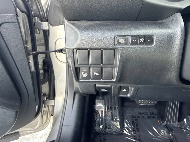 Used 2015 Lexus RC 350 w/ Navigation System Package RWD image 31