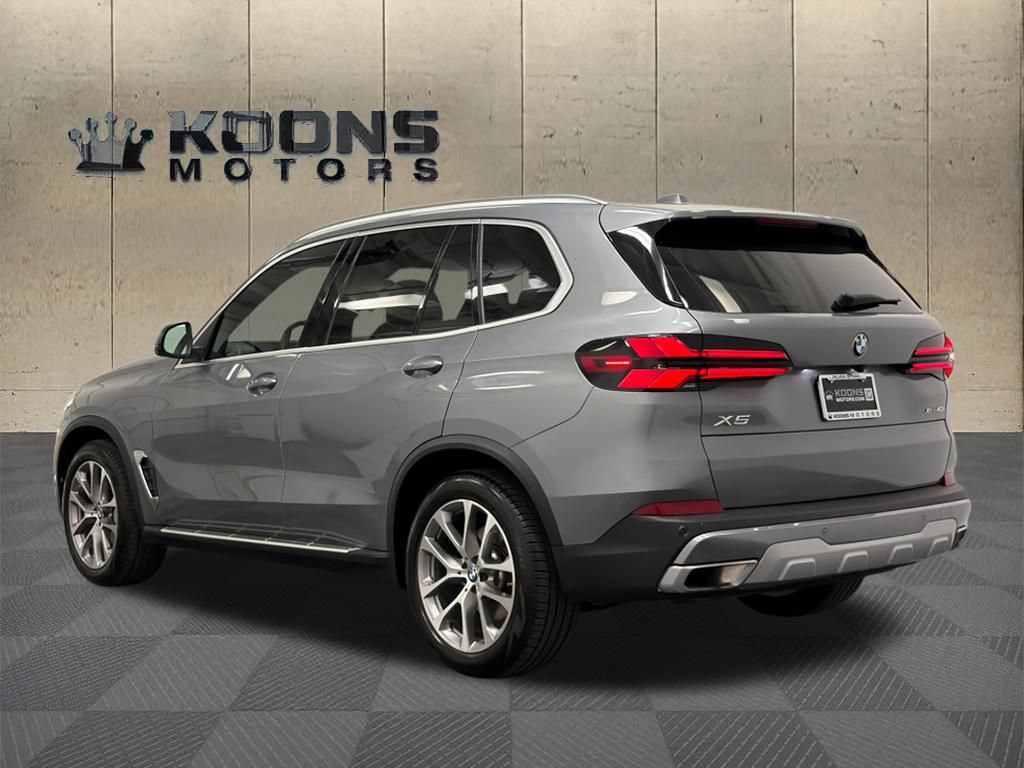 Used 2026 BMW X5 xDrive40i AWD/4WD image 6