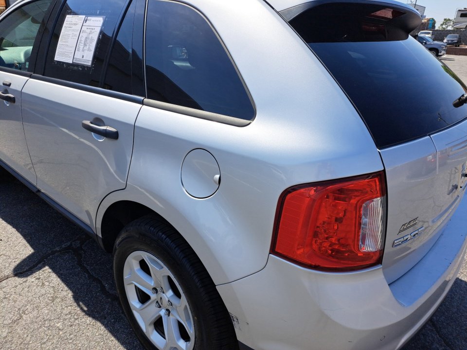 Used 2014 Ford Edge SE w/ Equipment Group 101A AWD/4WD image 24