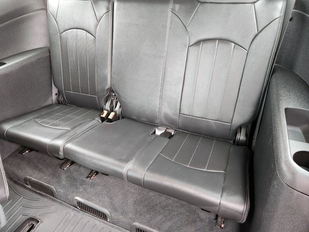 Used 2016 Chevrolet Traverse LTZ image 31
