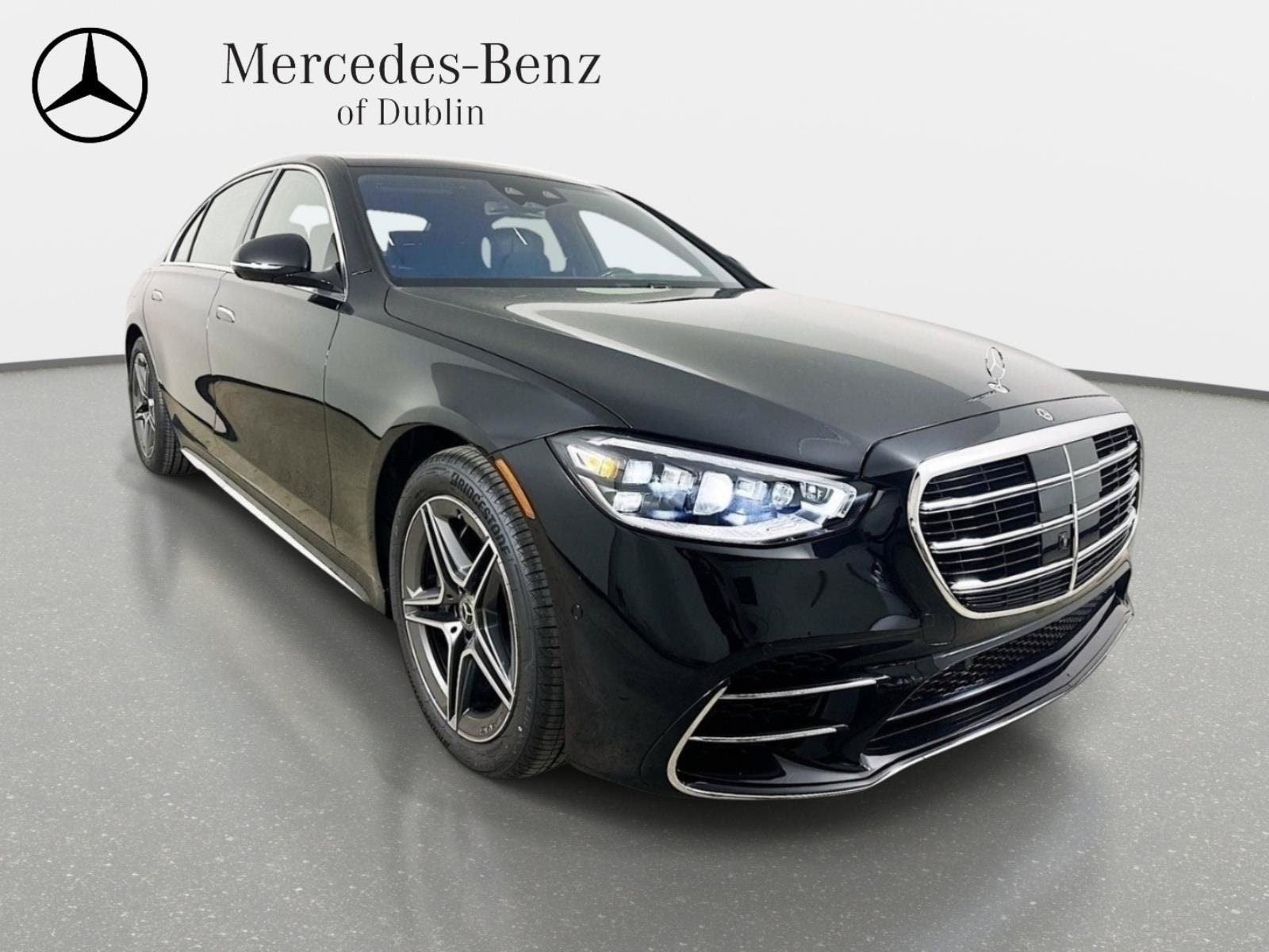 Used 2026 Mercedes-Benz S 580 4MATIC Sedan image 3