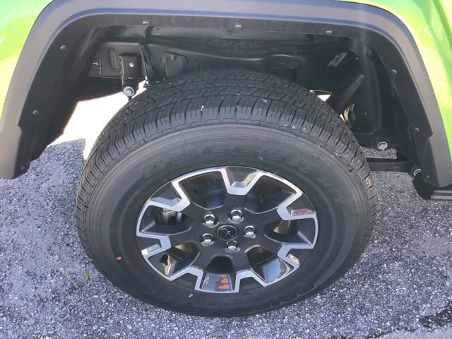 New 2025 Jeep Gladiator Sport w/ Premium Package image 9