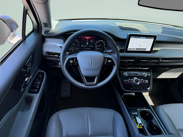 Used 2022 Lincoln Corsair AWD w/ Equipment Group 101A image 6