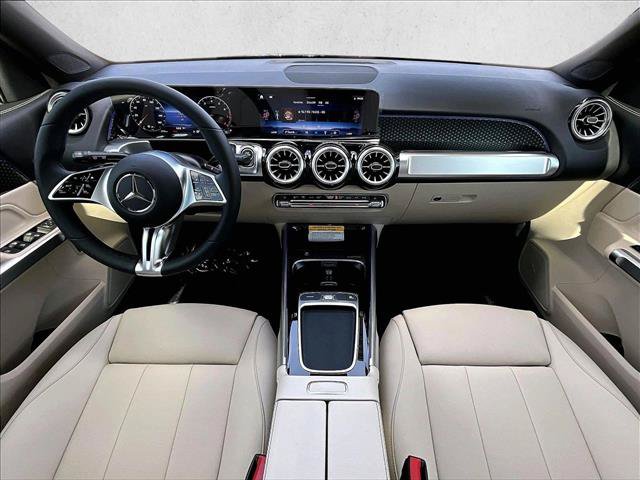 New 2026 Mercedes-Benz GLB 250 image 7