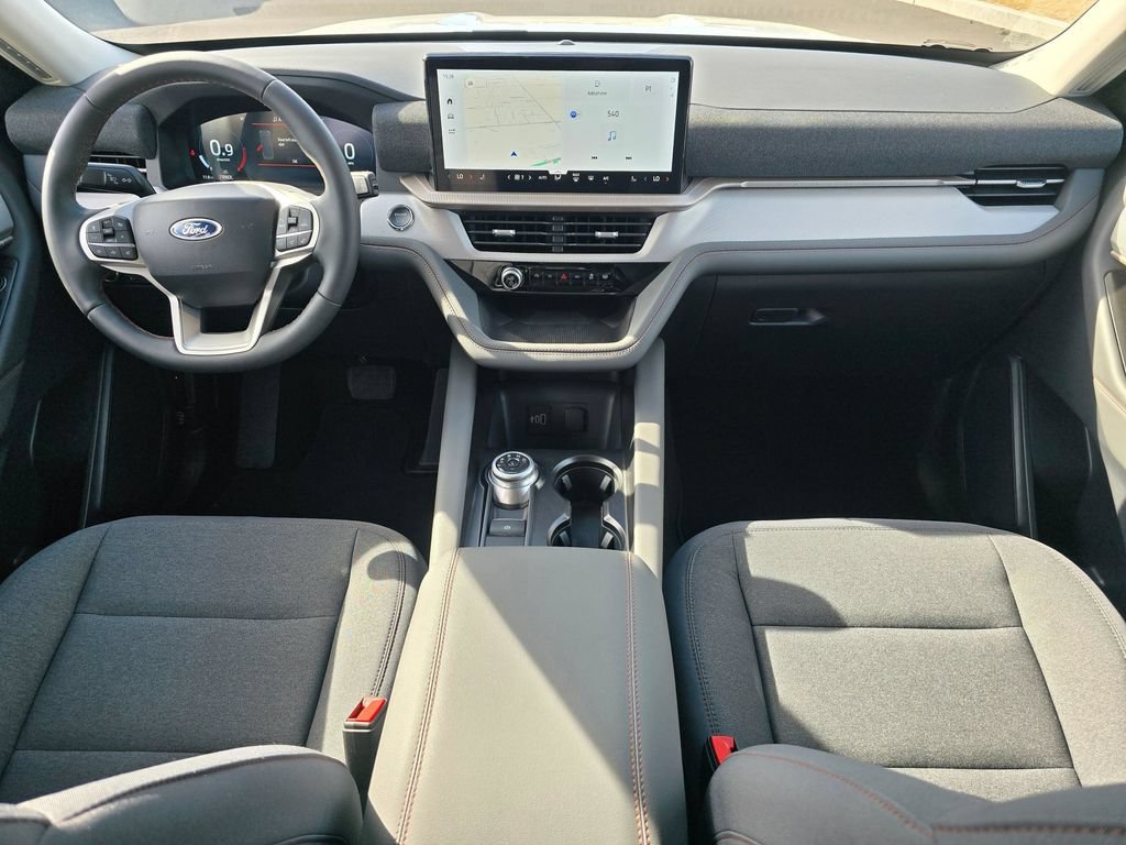 New 2026 Ford Explorer Active AWD/4WD image 9