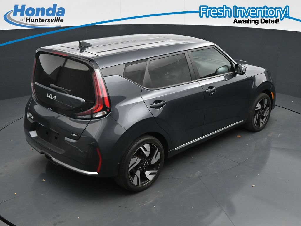 Used 2023 Kia Soul GT-Line FWD image 31