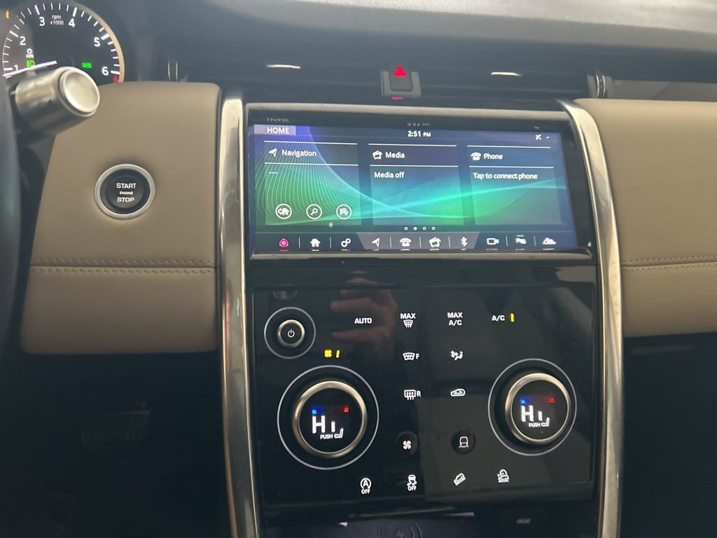 Used 2020 Land Rover Discovery Sport S image 7