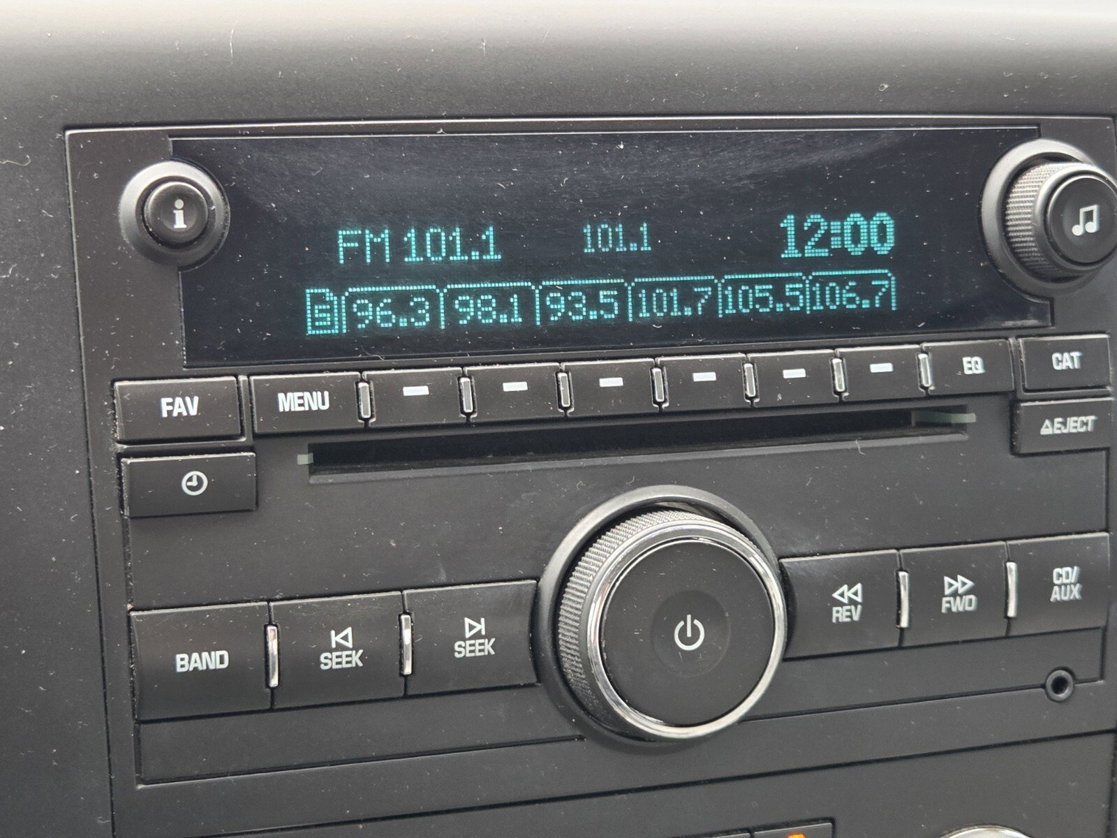 Used 2012 Chevrolet Silverado 1500 LT image 16