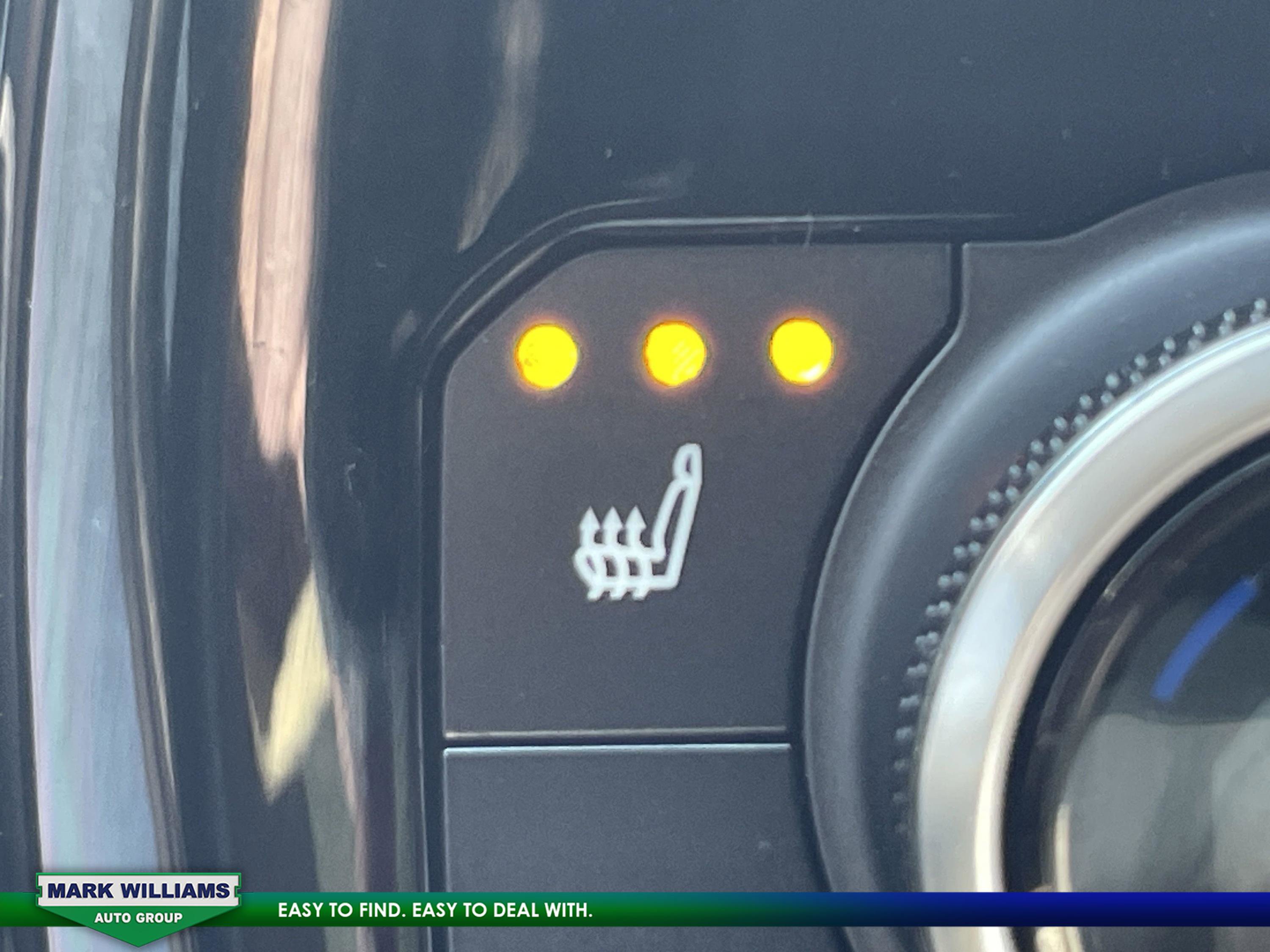 Used 2022 Toyota Highlander XLE image 18