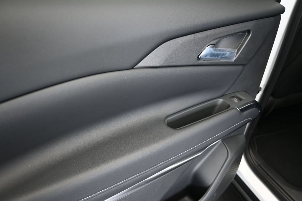 New 2026 Chevrolet Traverse LT FWD image 15