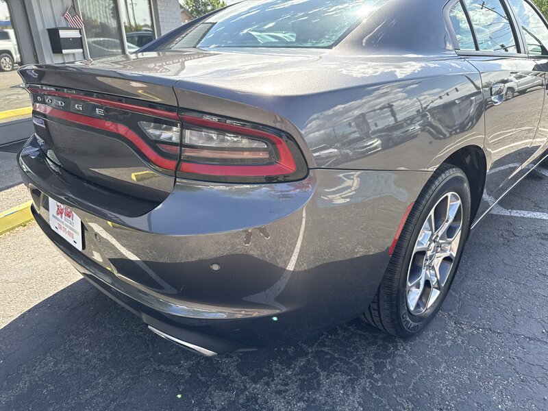 Used 2015 Dodge Charger SE w/ Popular Equipment Group AWD/4WD image 8