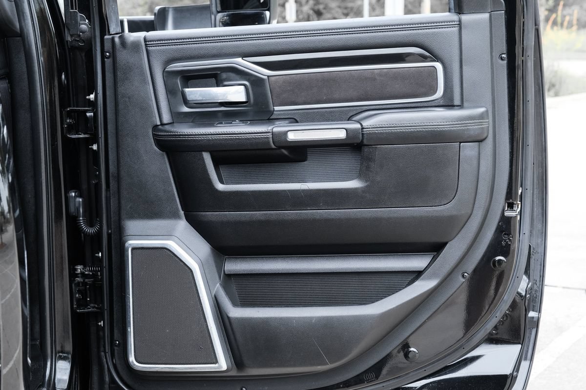 Used 2019 RAM 2500 Laramie AWD/4WD image 35