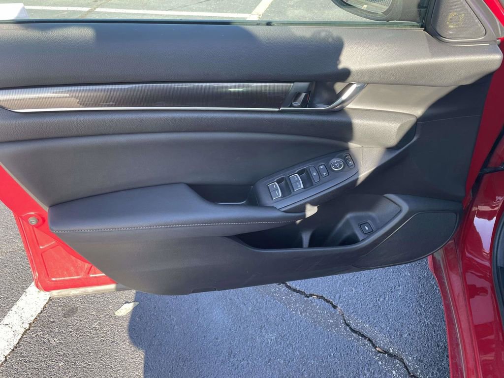 Used 2021 Honda Accord Sport image 24