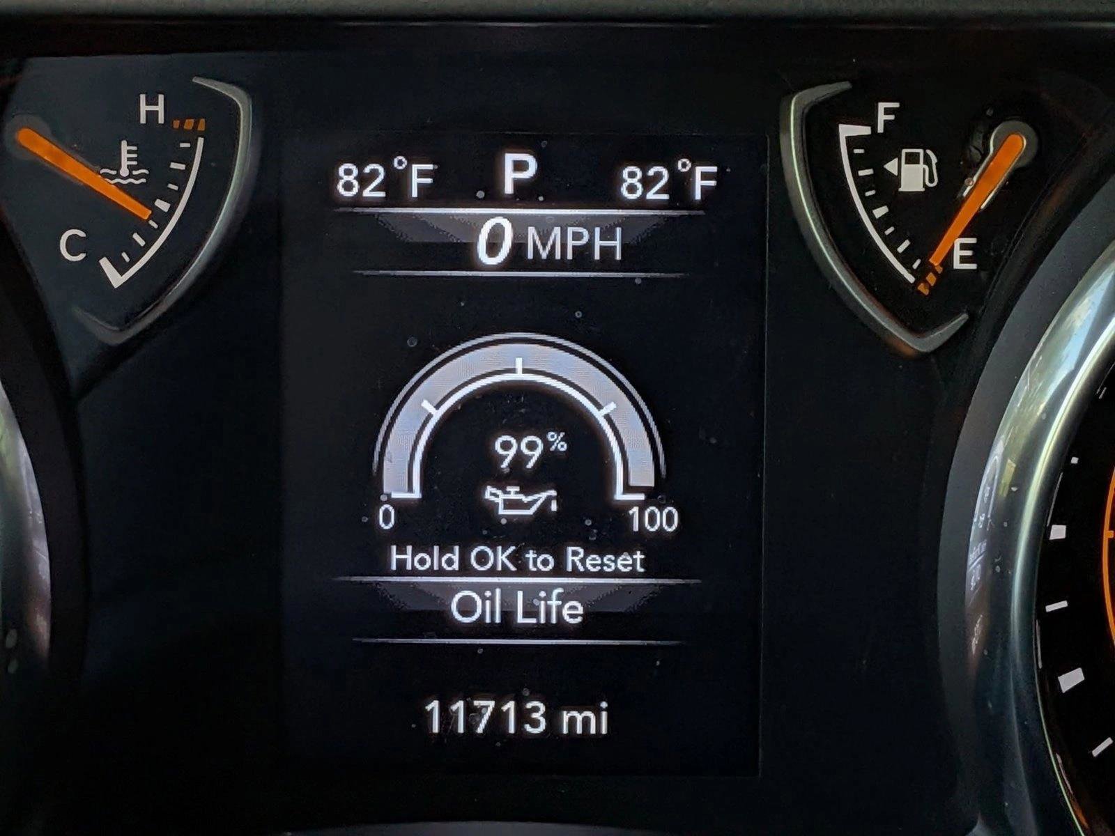 Used 2023 Jeep Wrangler Sport AWD/4WD image 11