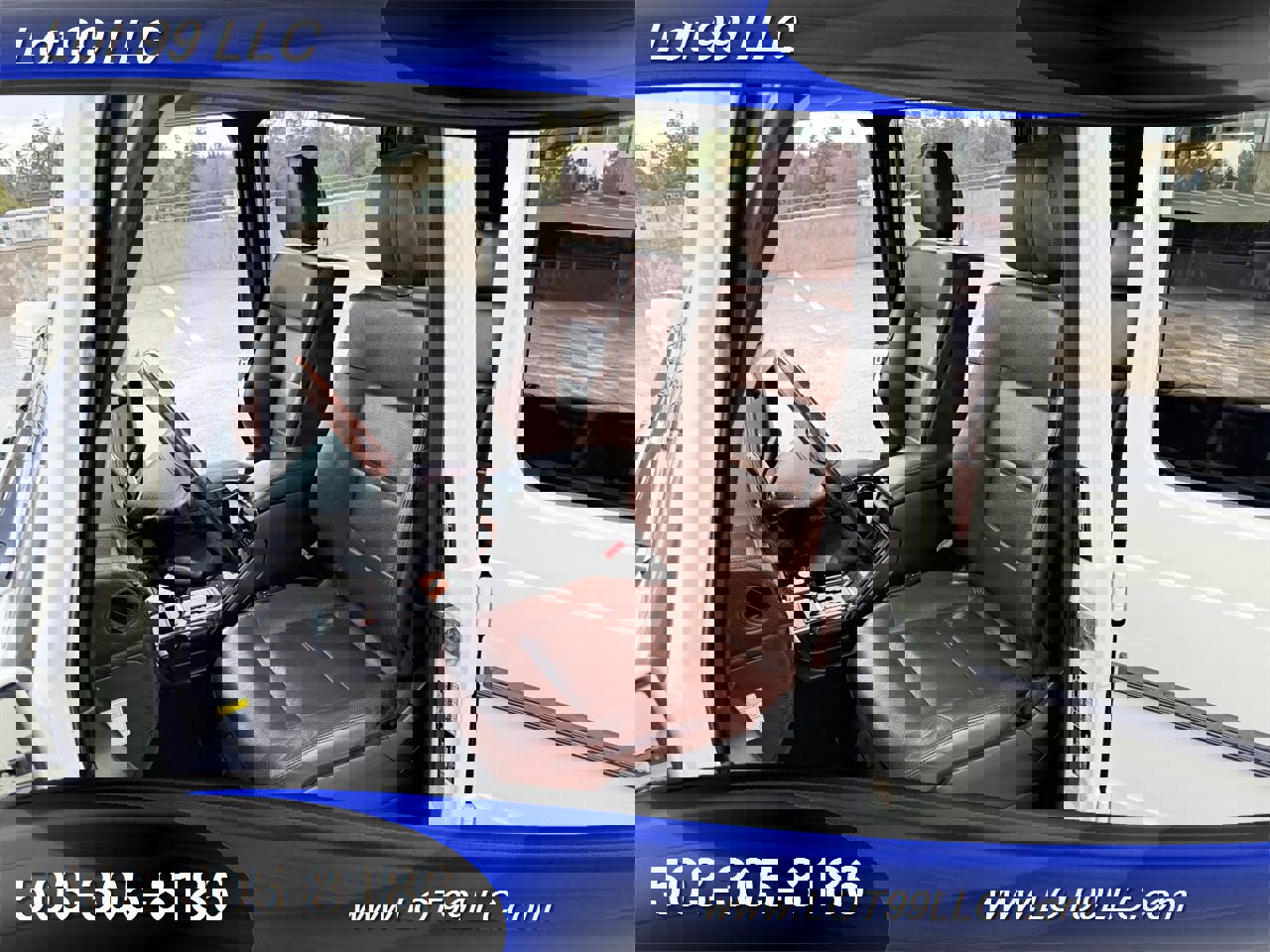 Used 2012 Mercedes-Benz G 550 image 2