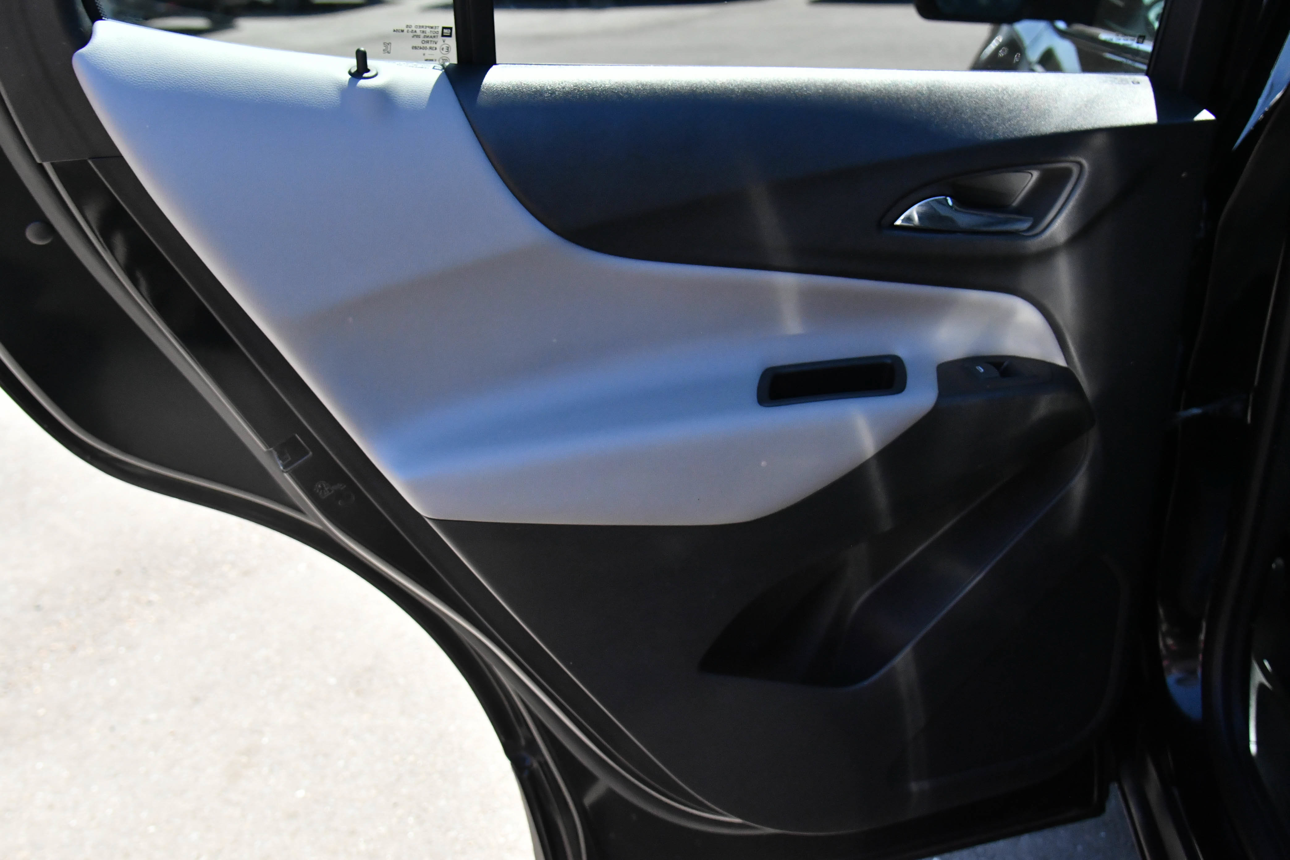 Used 2019 Chevrolet Equinox LT FWD image 32