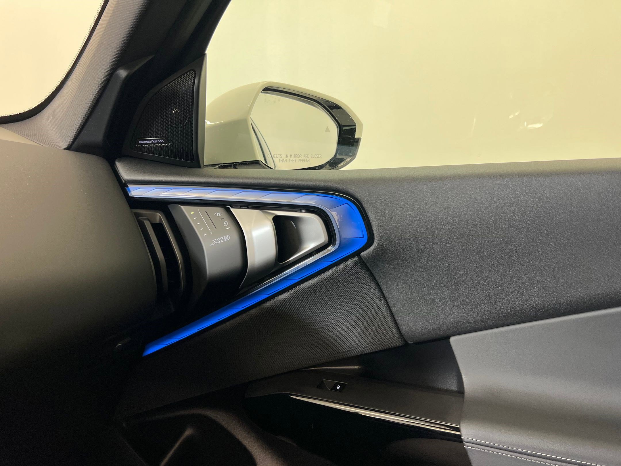 Used 2026 BMW X3 xDrive30 w/ M Sport Package image 27