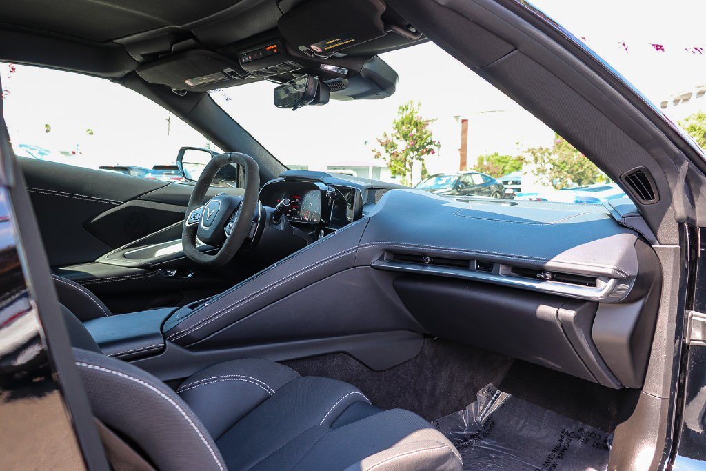 Used 2024 Chevrolet Corvette Stingray Coupe w/ Z51 Performance Package RWD image 13
