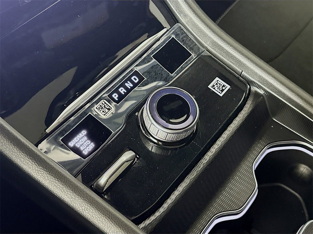 New 2026 Jeep Grand Cherokee Altitude image 12