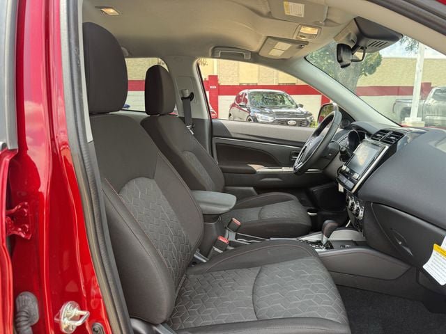 Used 2024 Mitsubishi Outlander Sport AWD image 28
