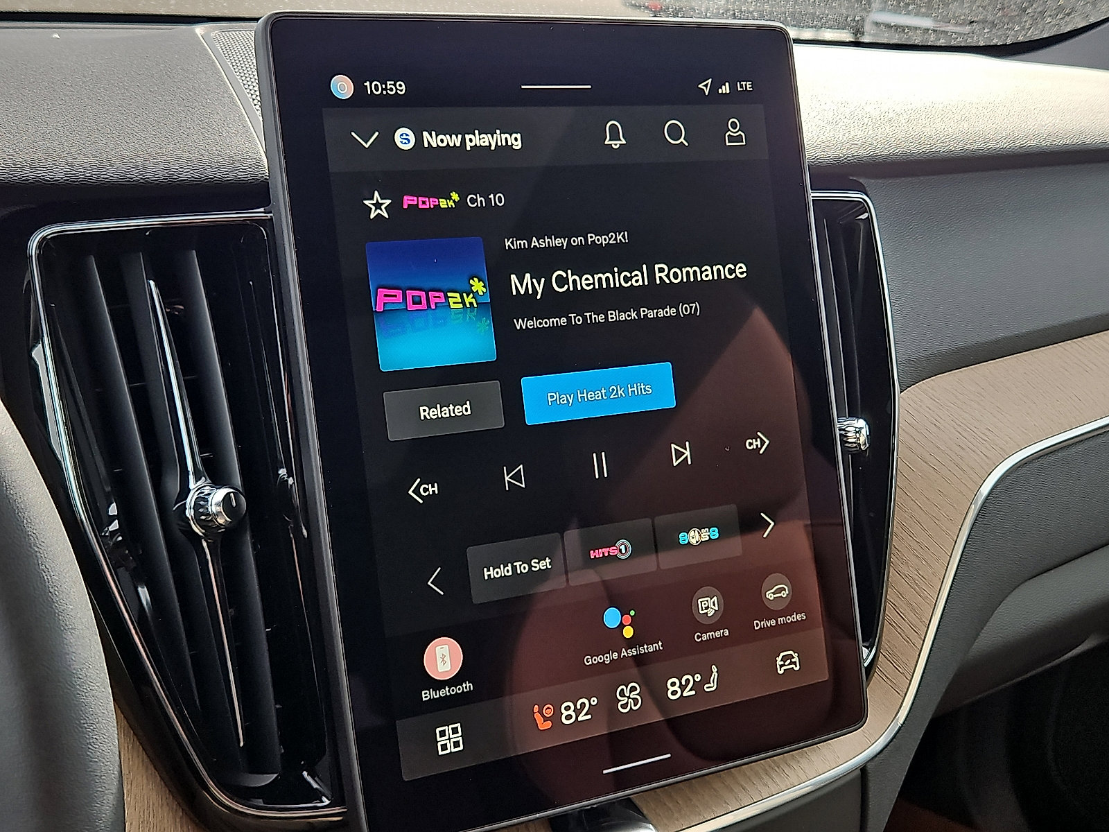 New 2026 Volvo XC60 B5 Plus w/ Protection Package Premier image 16