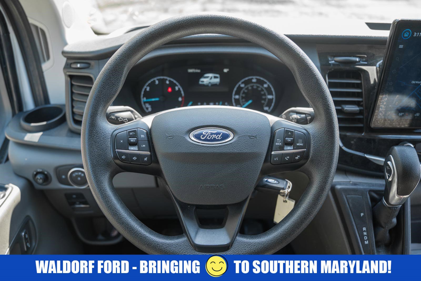 Used 2024 Ford Transit 350 XLT image 33