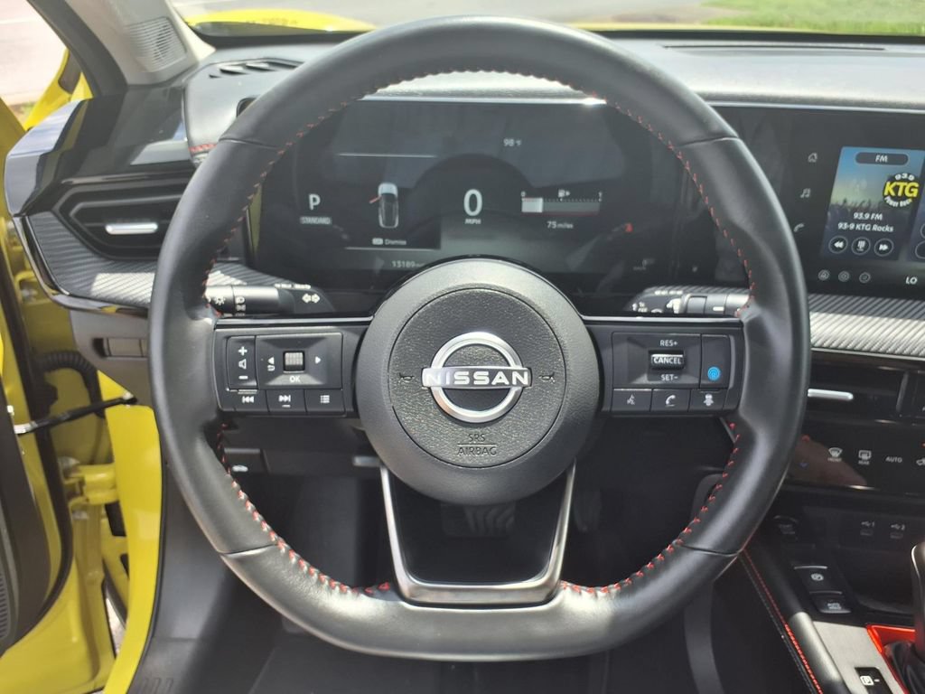 Used 2026 Nissan Kicks SR w/ Cold Weather Package AWD/4WD image 8