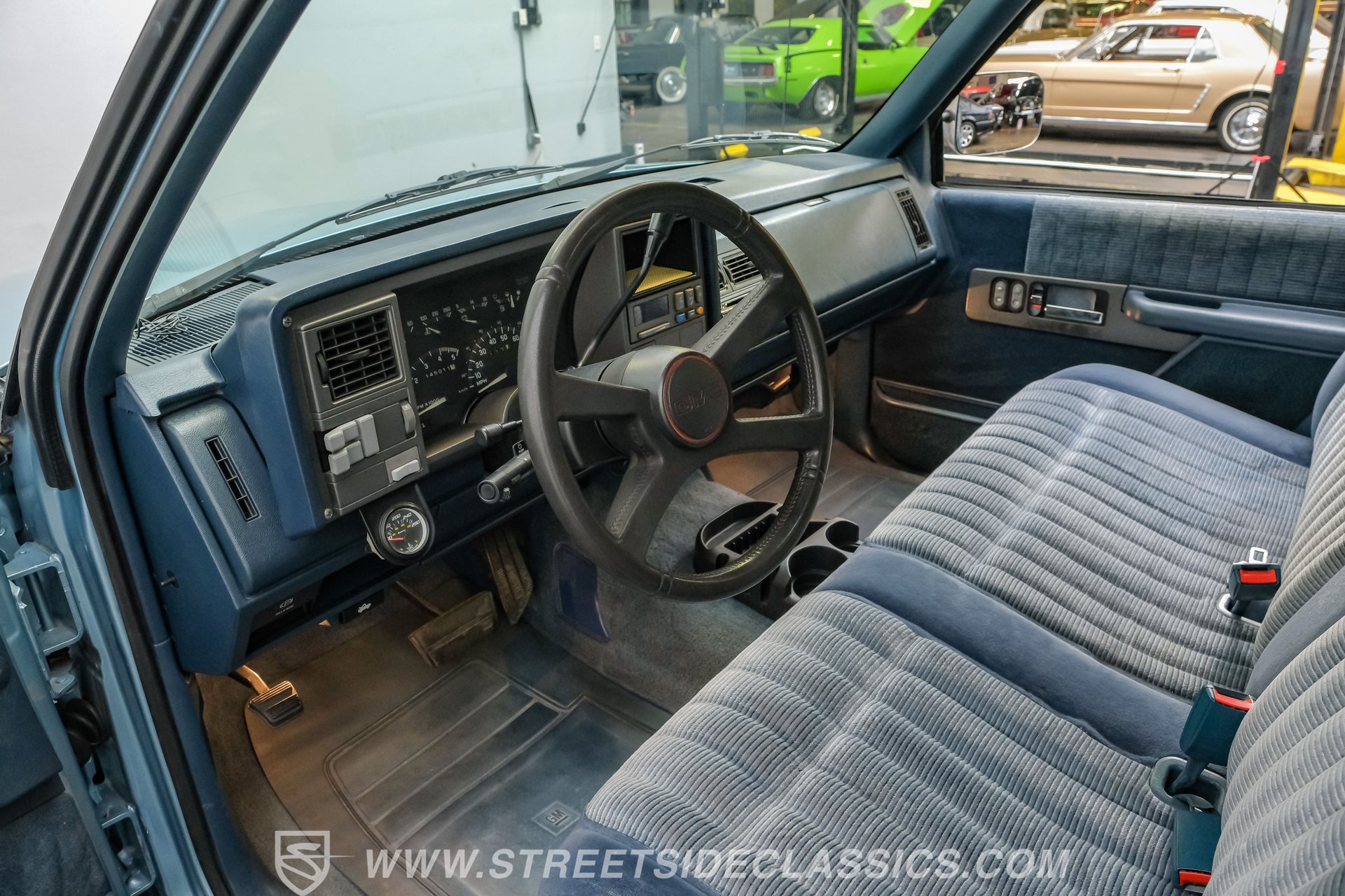 Used 1992 GMC Sierra 1500 2WD Regular Cab image 4