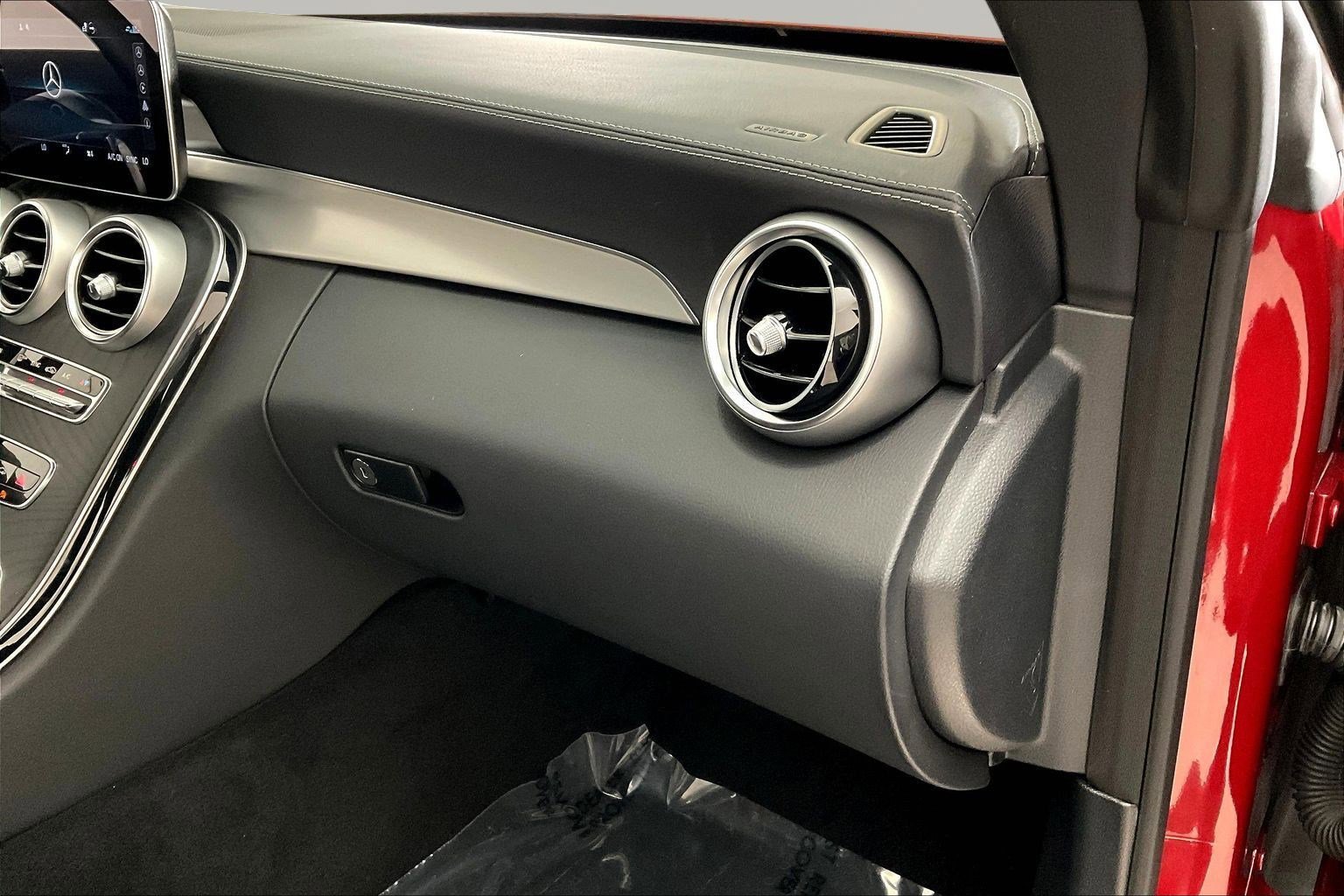 Used 2023 Mercedes-Benz C 300 4MATIC Cabriolet image 26