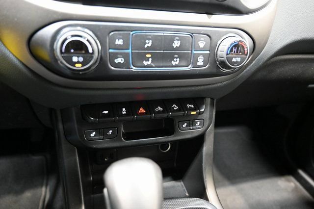 Used 2022 Chevrolet Colorado Z71 image 19