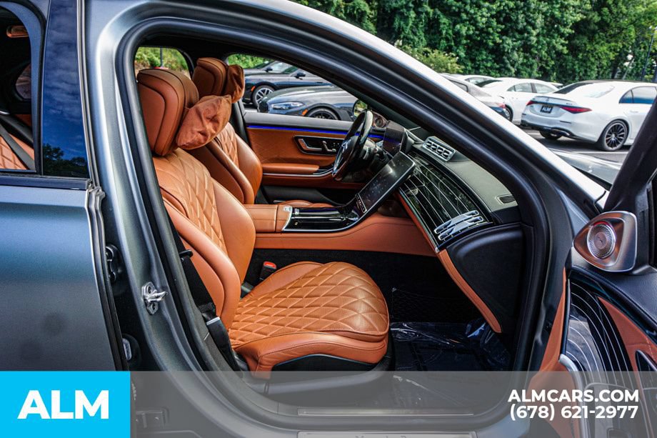 Used 2022 Mercedes-Benz S 580 4MATIC Sedan w/ AMG Line Package image 22